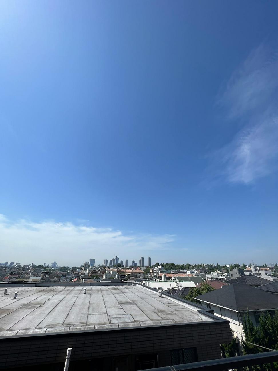 Rooftop Lounge